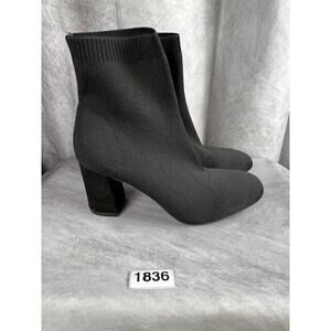 MIA Erika Pull On Ankle Boot Bootie Women's sz 9.5 M Black Flyknit